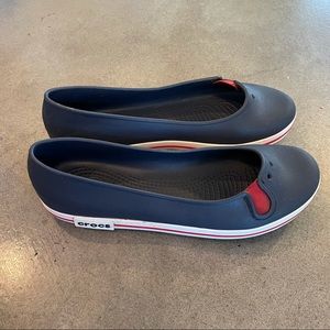 Crocs navy blue closed toe slip on shoes women 7